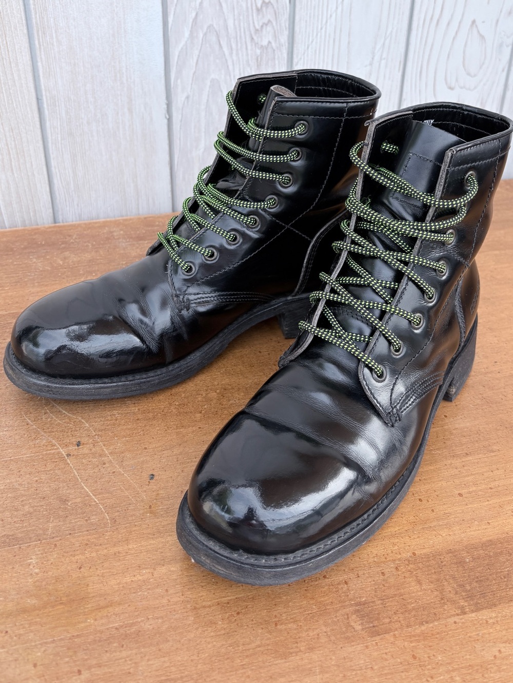 DSQUARED Black Leather Men's Lace-Up Boots with Green Laces